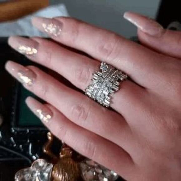 Diamond Wide Band Wedding Engagement Anniversary Ring - Picture 11 of 11